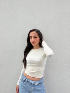 Básica que no puede faltar en tu closet Mai Manga Larga